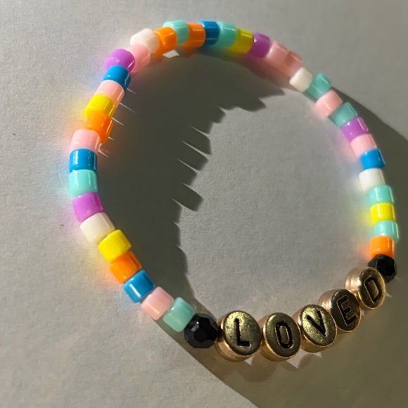 Beaded Bracelet “Loved” - Picture 9 of 10